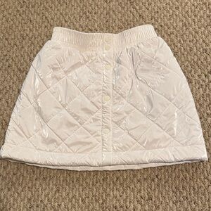 Athleta Shiny Quilted Skirt in Cream